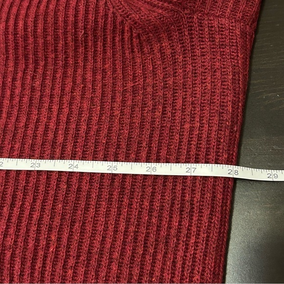 Banana Republic Sweater Men's Shoulder and Elbow Patches Red Navy Size XL - Picture 6 of 7